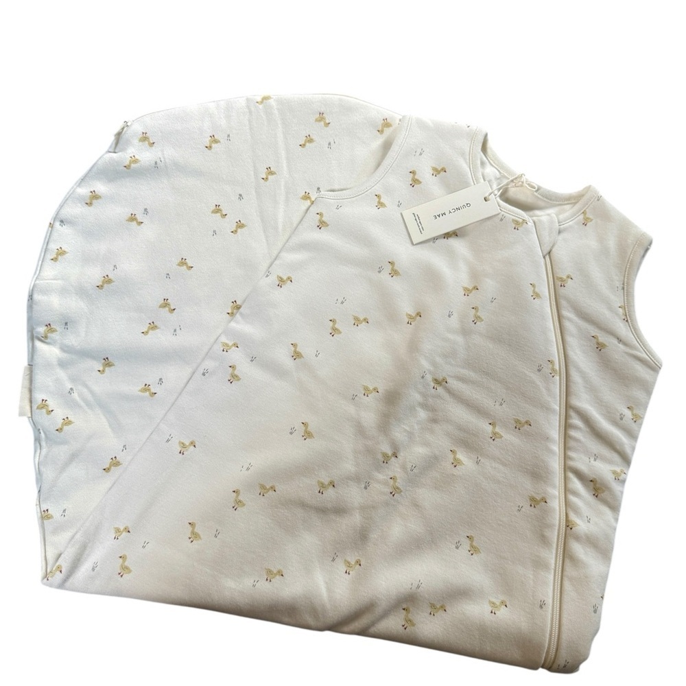 Quincy Mae Sleep sack/bag for baby/ducks /NWTS sz 6-18 months